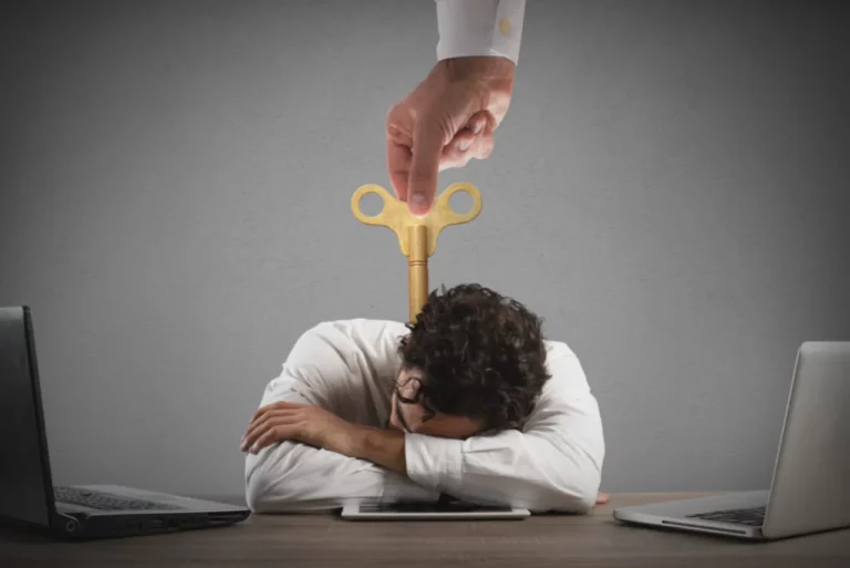 5 Razoes para a desmotivacao dos funcionarios e estrategias para supera las