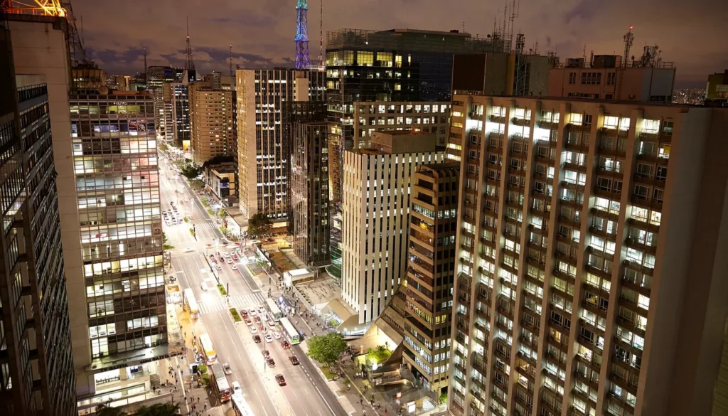 O que colocar no complemento de um endereco